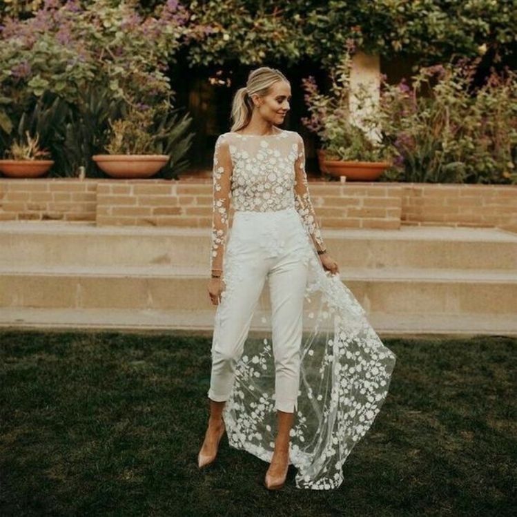 10 outfits con jumpsuits perfectos para la boda civil para lucir hermosa