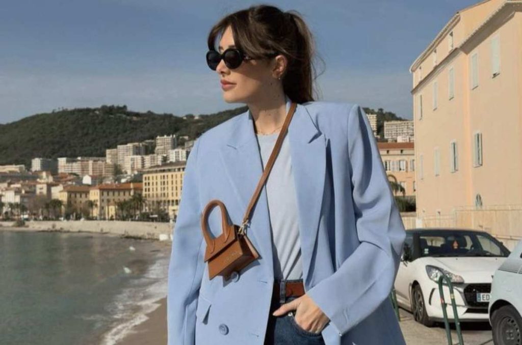 outfits con blazer azul