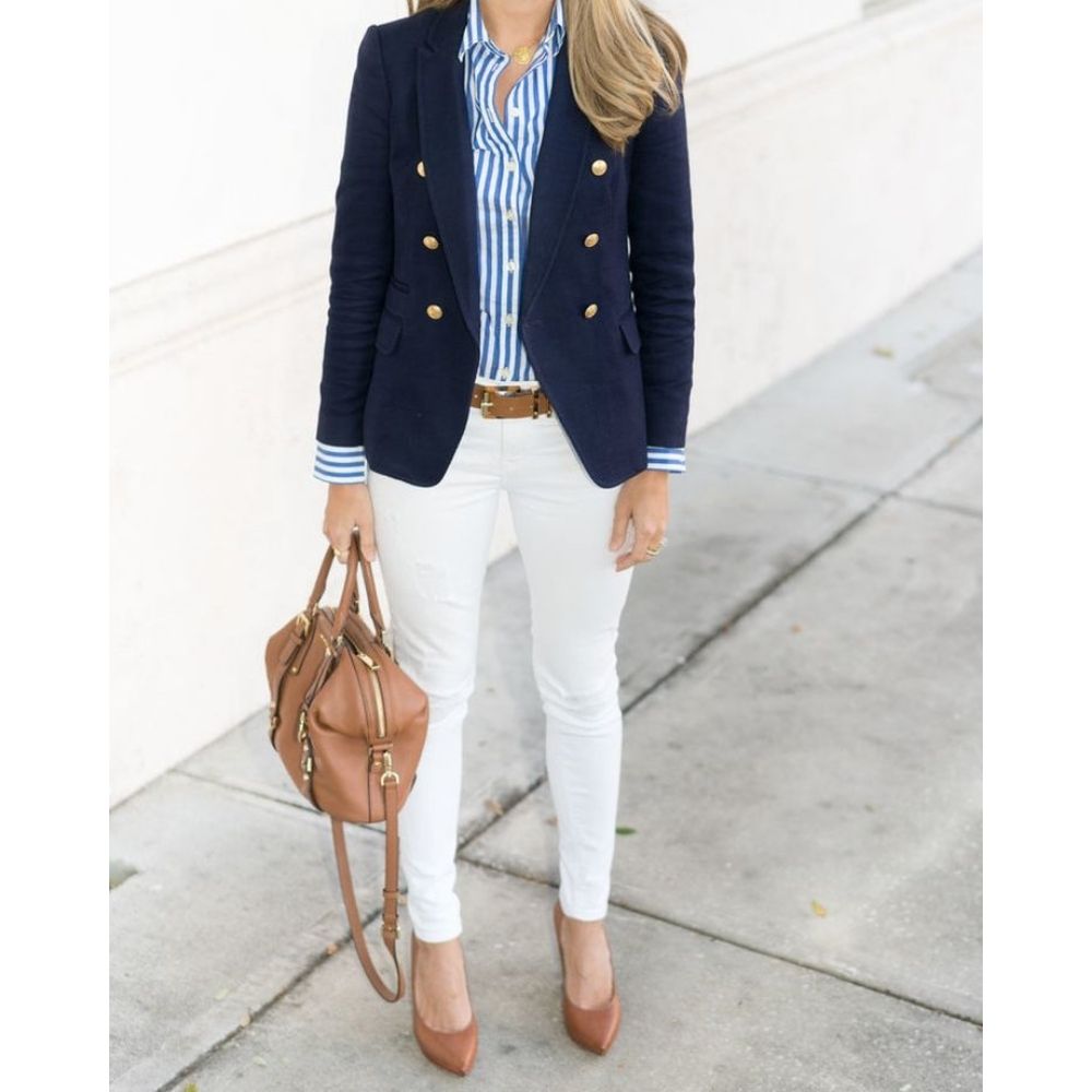 10 outfits con blazer azul ideales para llevar a la oficina | Mujer de 10