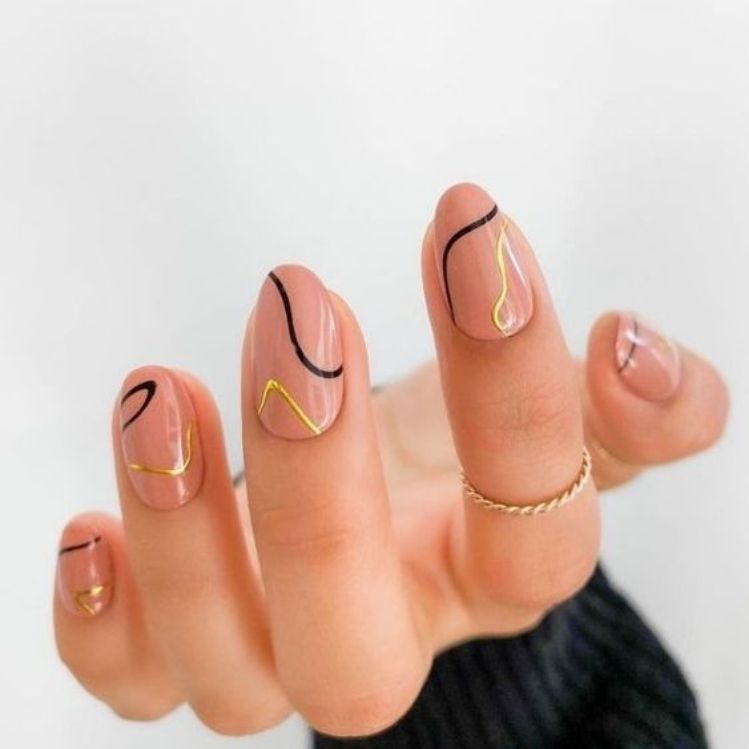 10 ideas de uñas cortas fáciles y casuales para la oficina