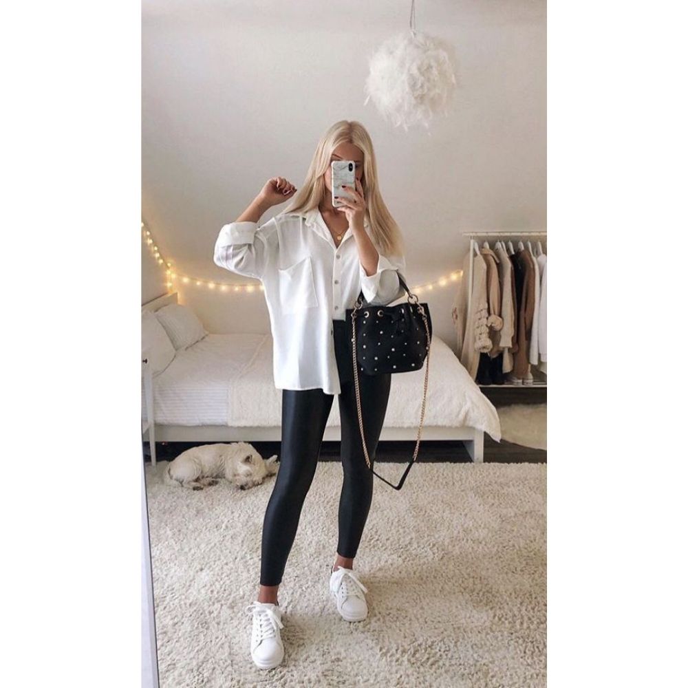 Leggins negro con tenis online