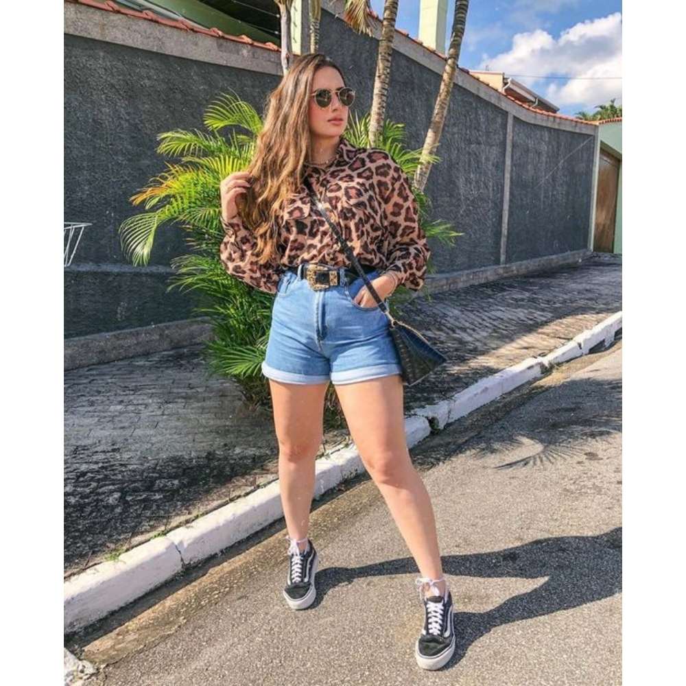 10 outfits con short de mezclilla para ir a trabajar sin verte fachosa