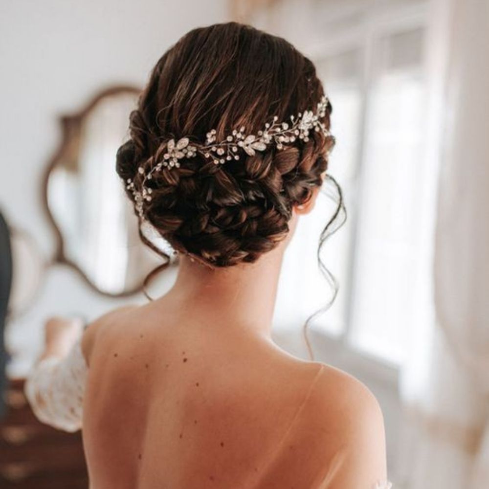 10 peinados para boda con cabello amarrado para no morir de calor  Mujer  de 10