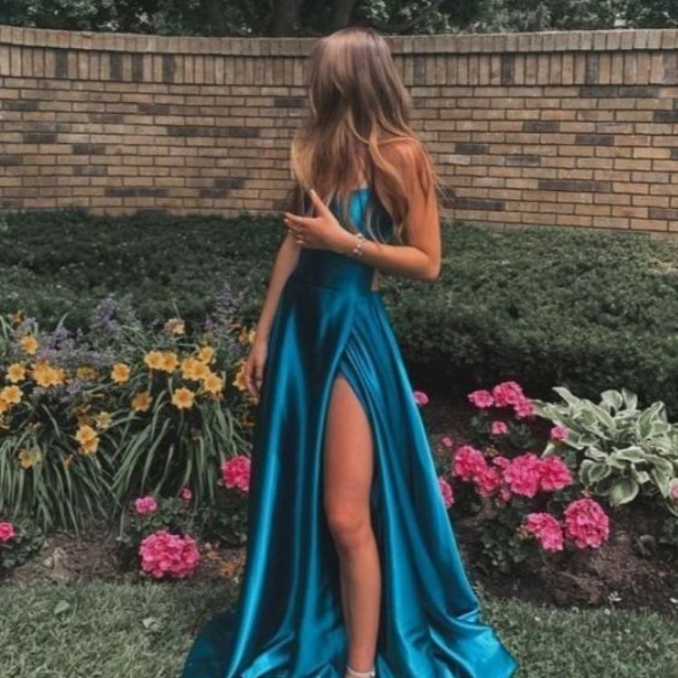 10 vestidos sexys juveniles para la noche de tu graduación