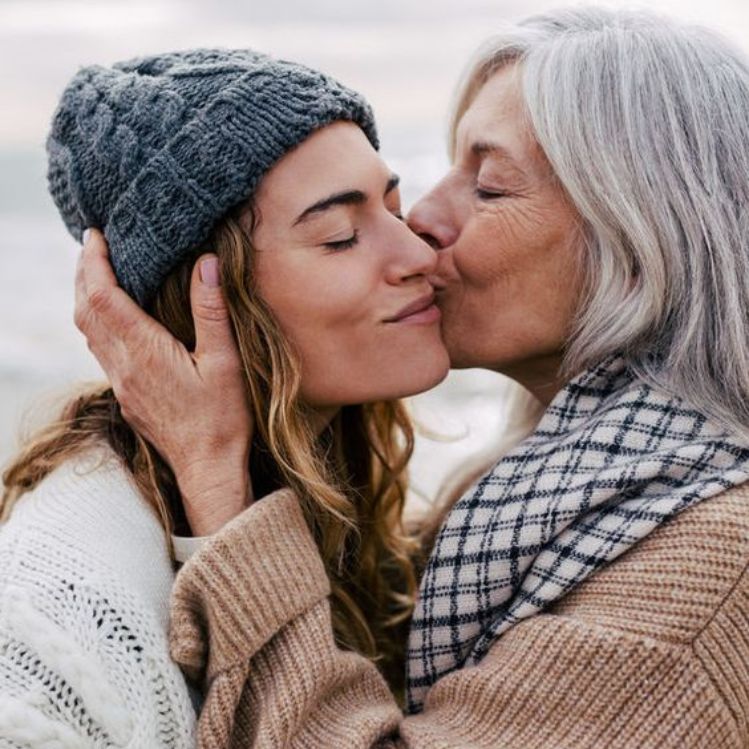 10 ideas perfectas para tomarte fotos con tu mamá y luzcan hermosas  