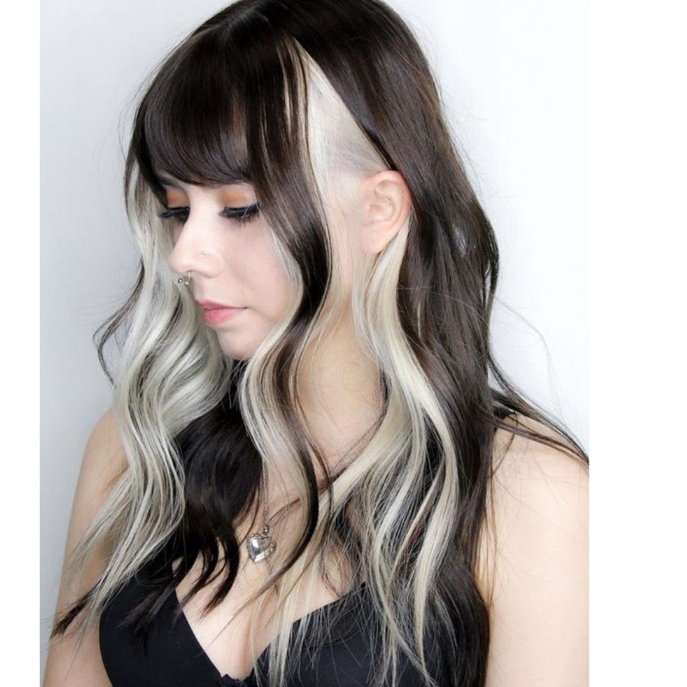 10 ideas para llevar mechas de colores en el cabello para verte moderna