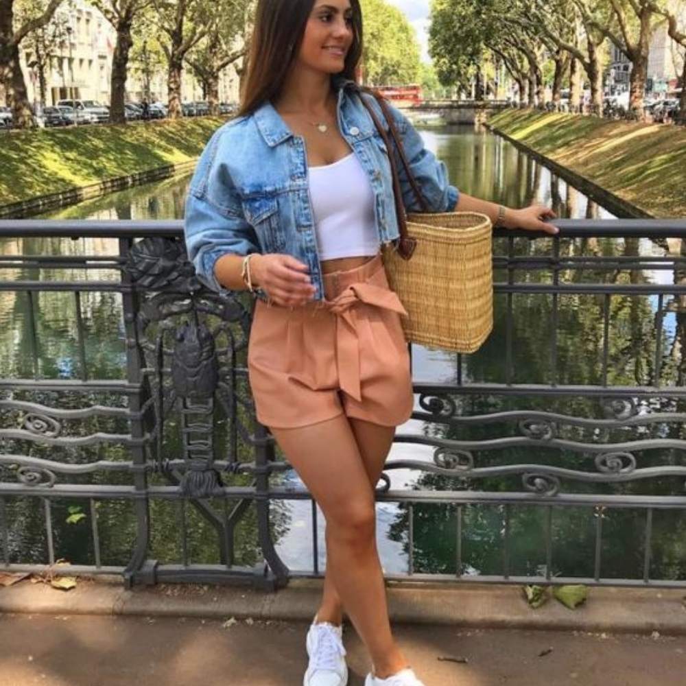 Outfits con shorts flojos outlet