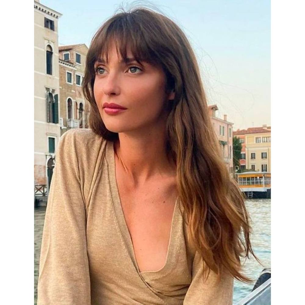 Estiliza tu cabello agregando un flequillo 10 ideas para lucir tu cabello ondulado juvenil y elegante