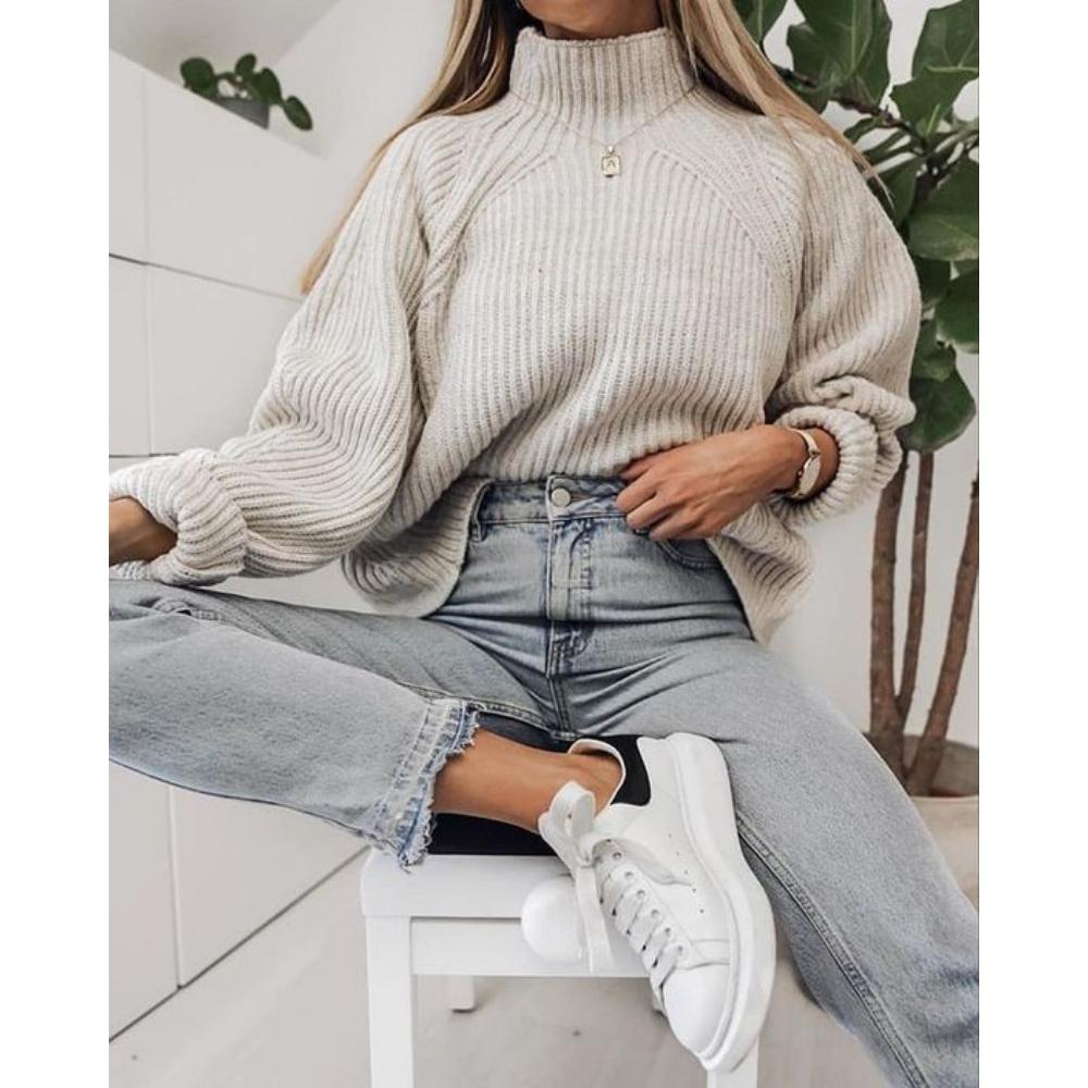 Usa los turtle neck oversize para lucir elegante 7 ideas para usar suéter de tortuga sin que se te salga la papada