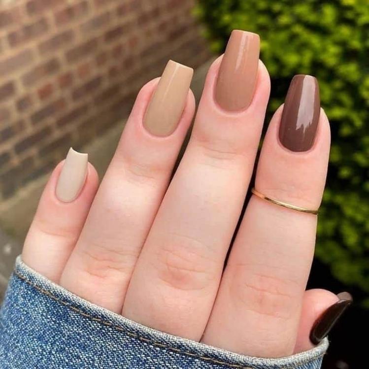 10 ideas para lucir uñas cafés elegantes este otoño