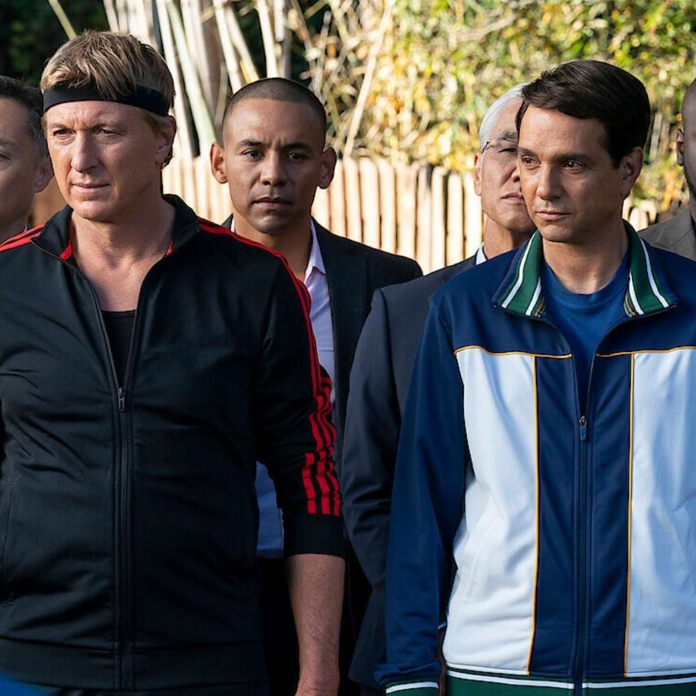 William Zabka y Ralph Macchio vuelven en sus papeles de Daniel y Jhonny Daniel y Jhony en escena de la quinta temporada de Cobra Kai