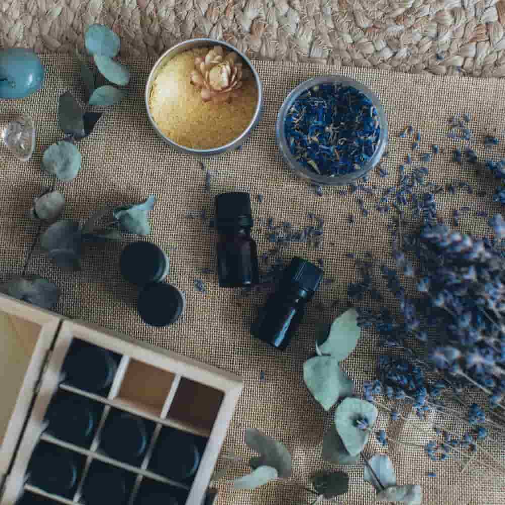 10 exfoliantes casaros para pies y manos- aceite de almendras y lavanda