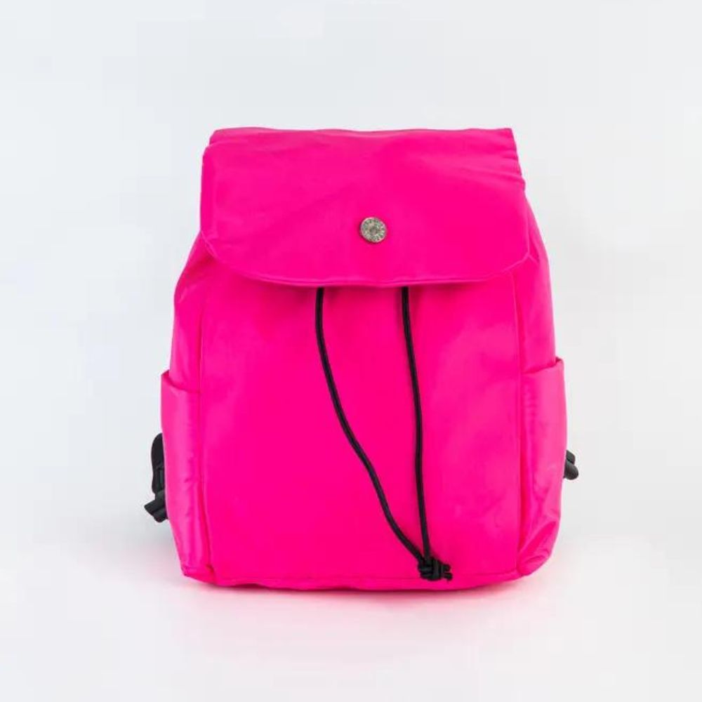 10-mochilas-aesthetic-que-puedes-comprar-en-linea–mochila-rosa-fuscia
