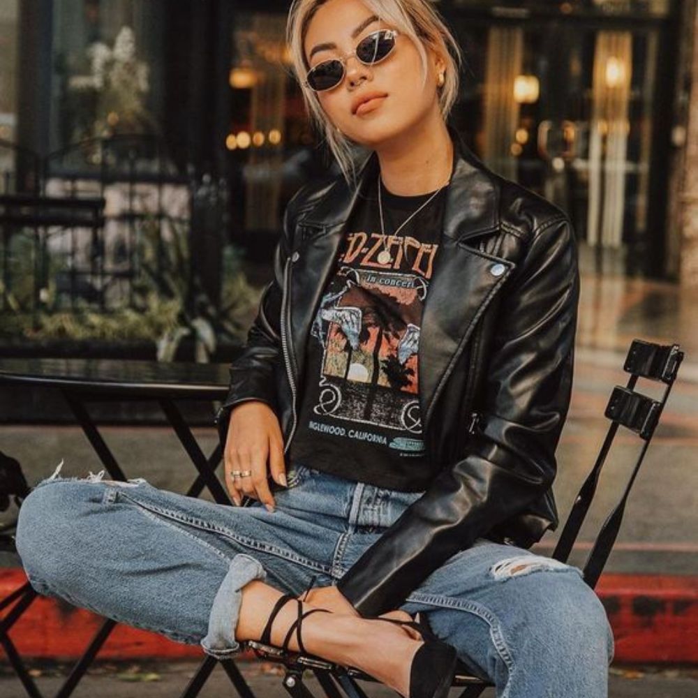 10 outfits sexys y comodos para salir el viernes por la noche- chamarra de piel-