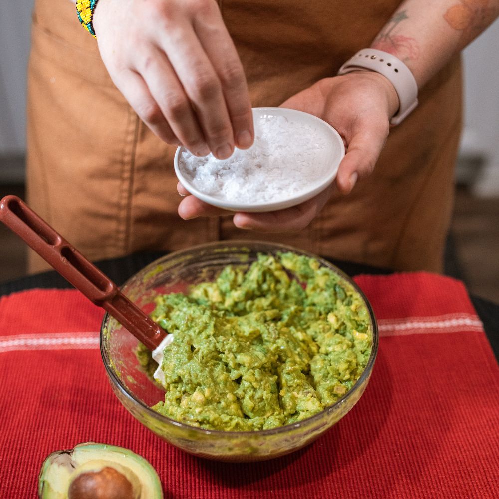 7 recetas fáciles de salsas para recien casadas- guacamoles