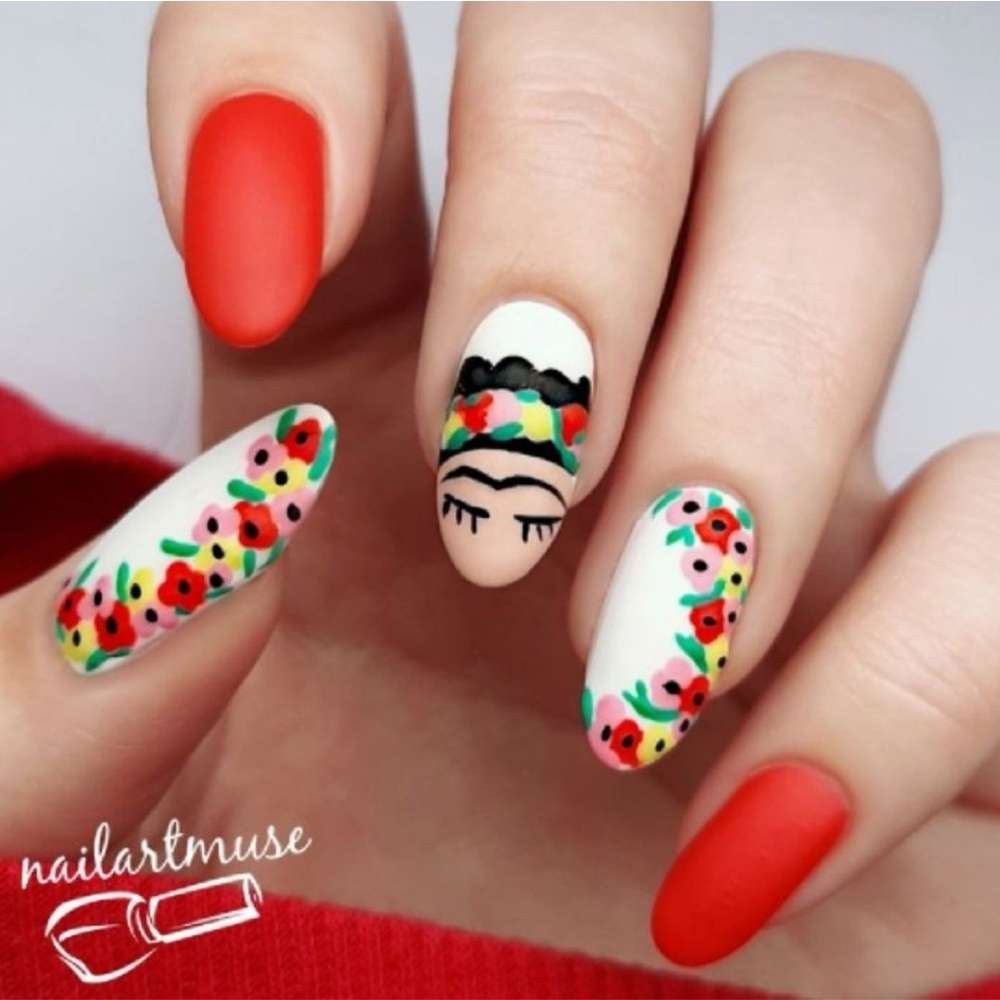 10 diseños de uñas elegantes para las Fiestas Patrias