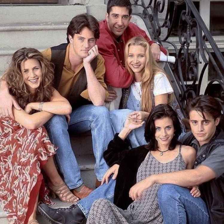 10 outfits icónicos de Friends que puedes usar un fin de semana