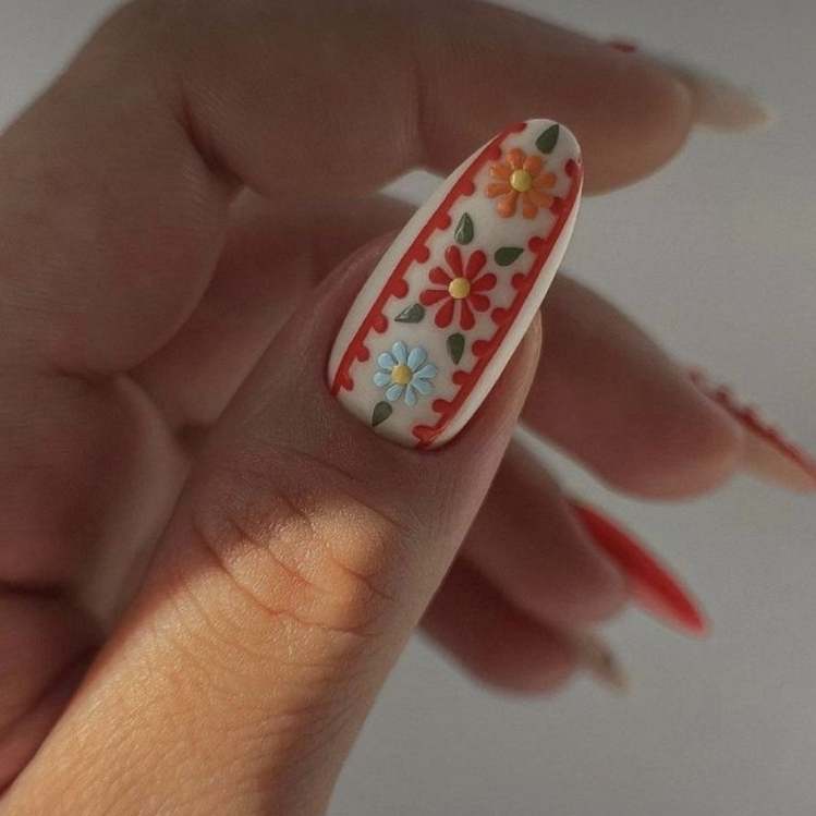 10 ideas de uñas rojas para celebrar el 15 de septiembre