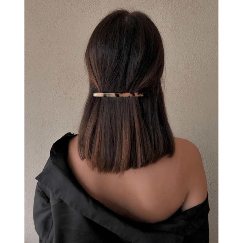 El cabello recto es ideal para cualquier accesorio 10 cortes para lucir tu cabello lacio de forma aesthetic