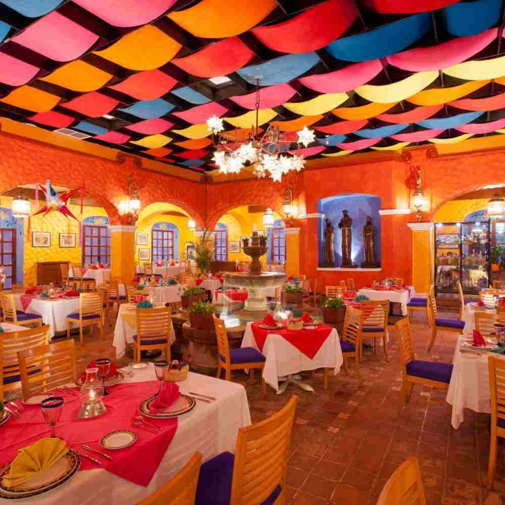 restaurante con comida mexicana