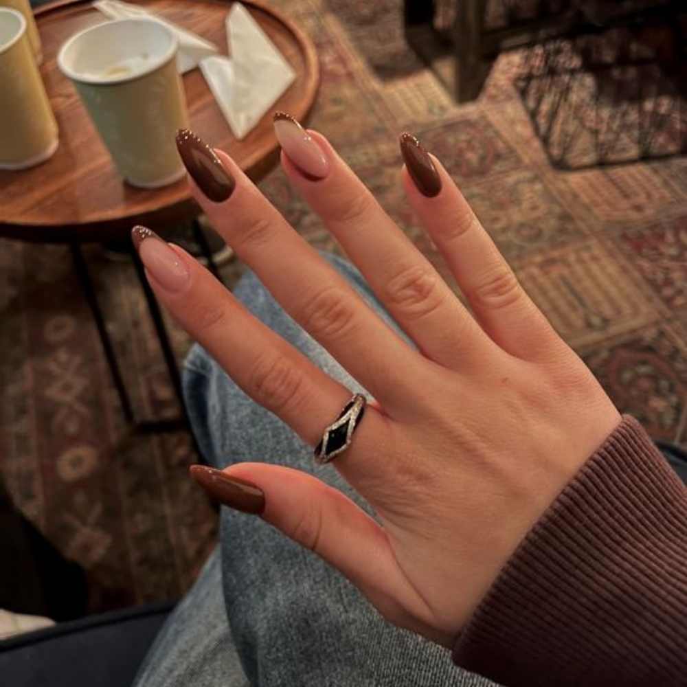 10 diseños de uñas cafés perfectas para este otoño 1