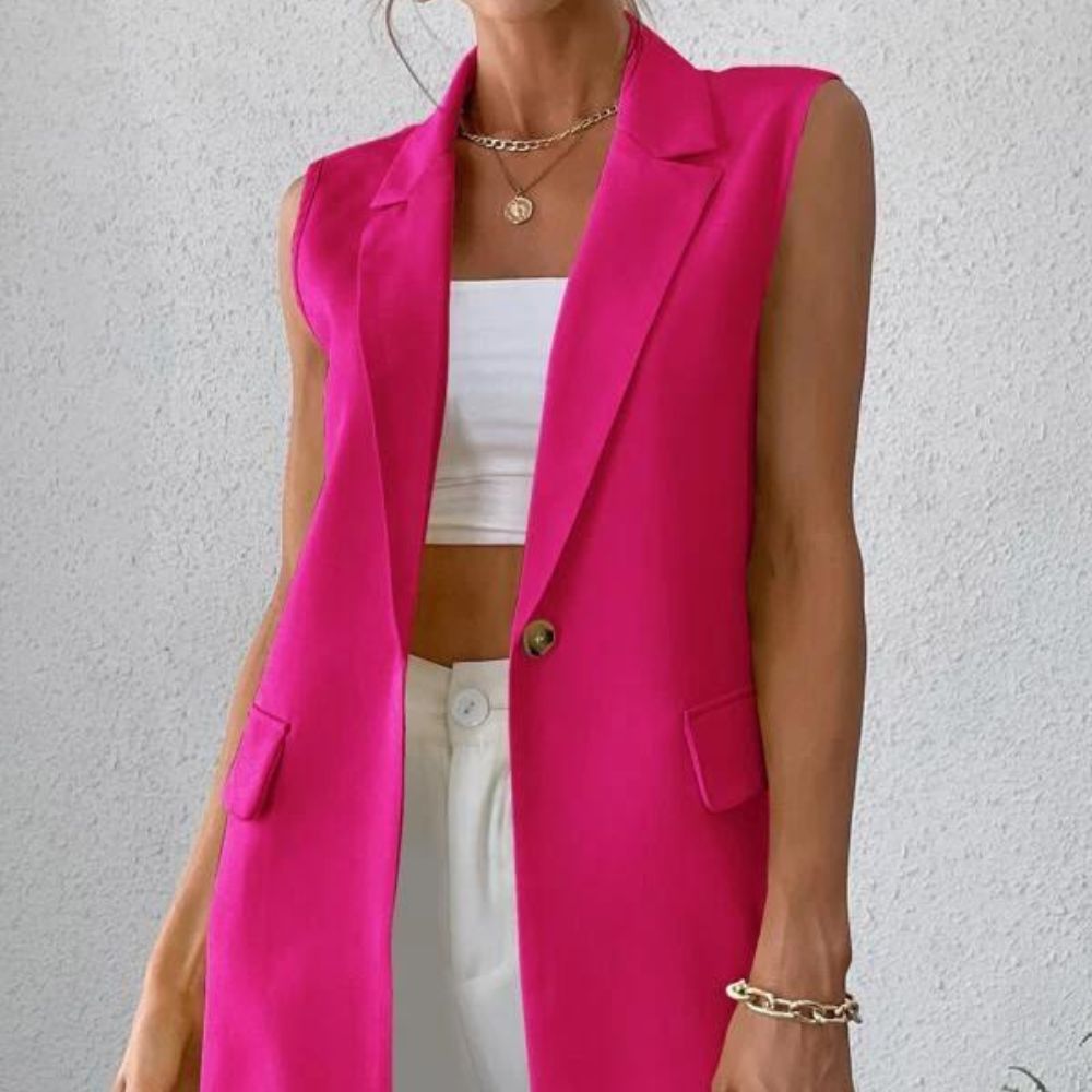 10 outfits con chaleco para llevar a la oficina- chaleco rosa 