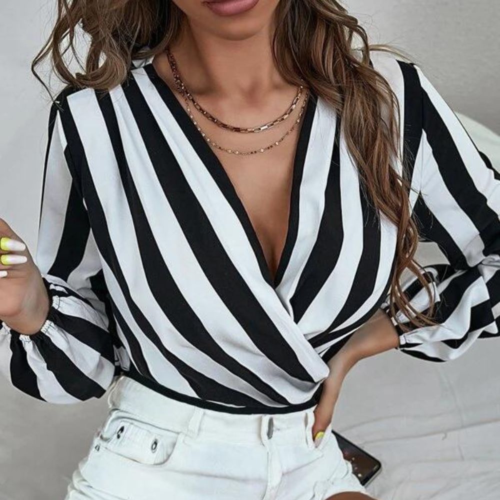 10 outfits rayados que puedes usar en la temporada de otoño-invierno- body
