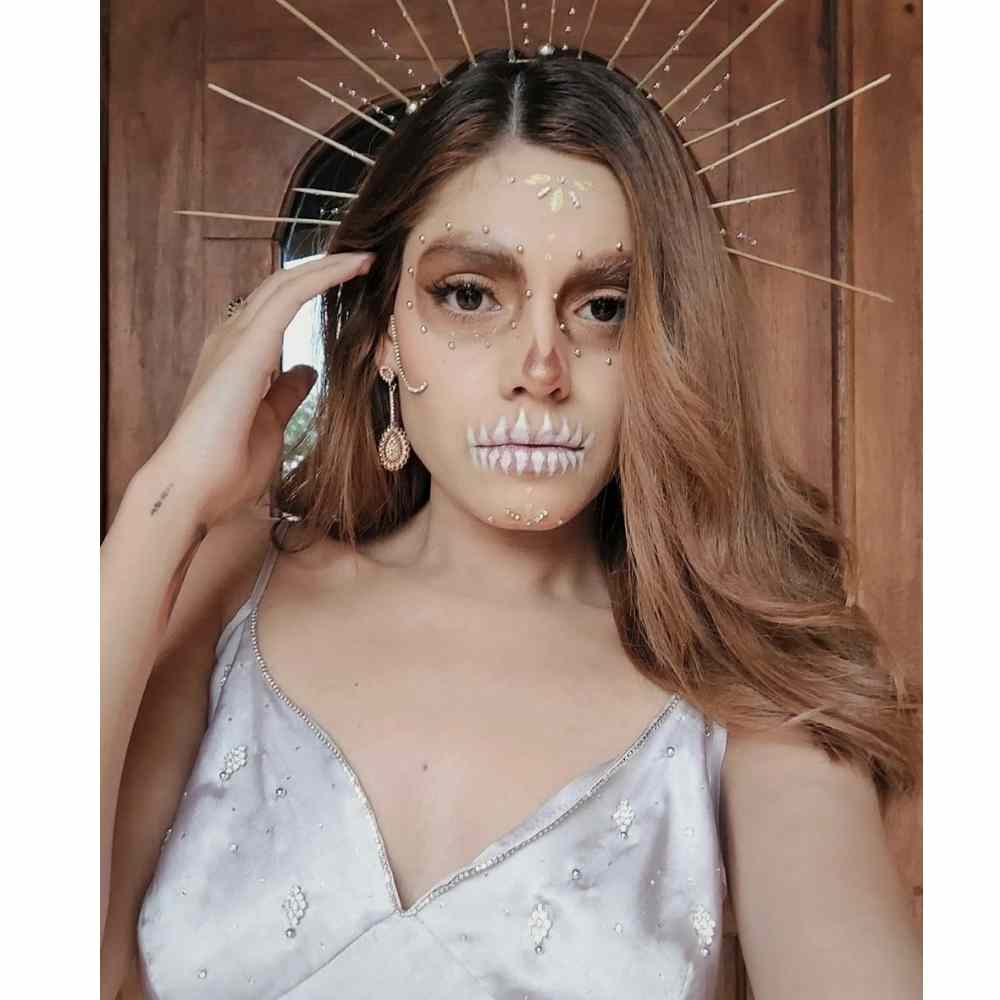 Maquillaje sencillo de catrina