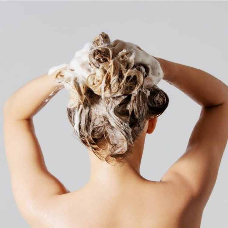 Los mejores 5 shampoos para cabello graso que podrás comprar en Amazon