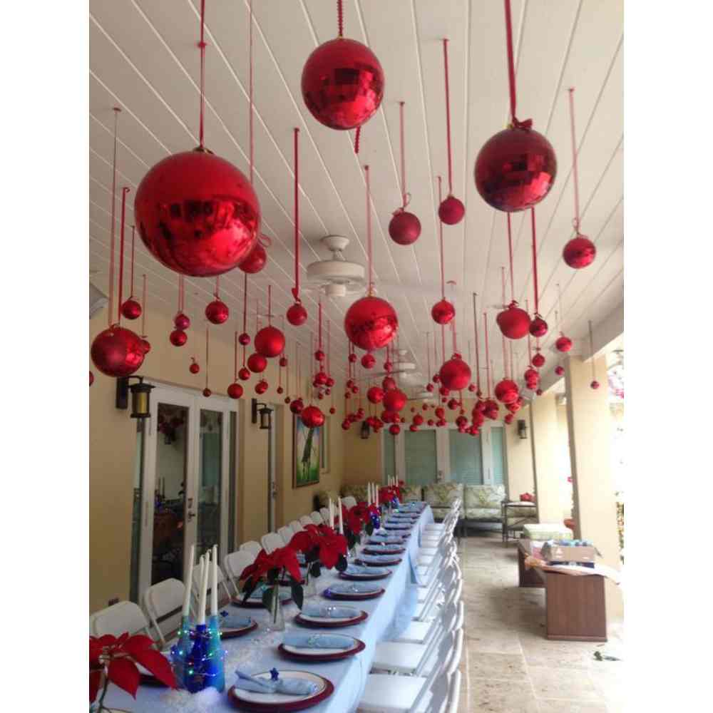 Esferas flotantes decoracion para cena navideña
