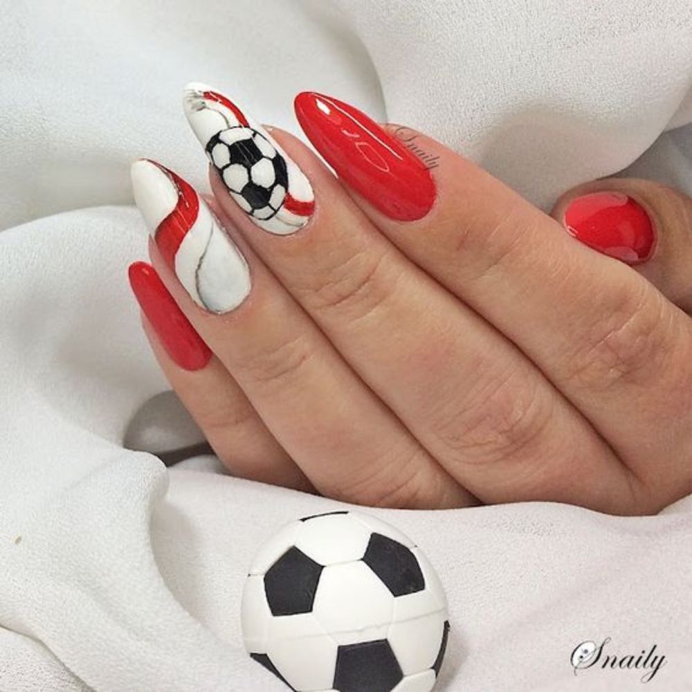 10 diseño de uñas futboleras fáciles y rápidas de hacer antes de un partido