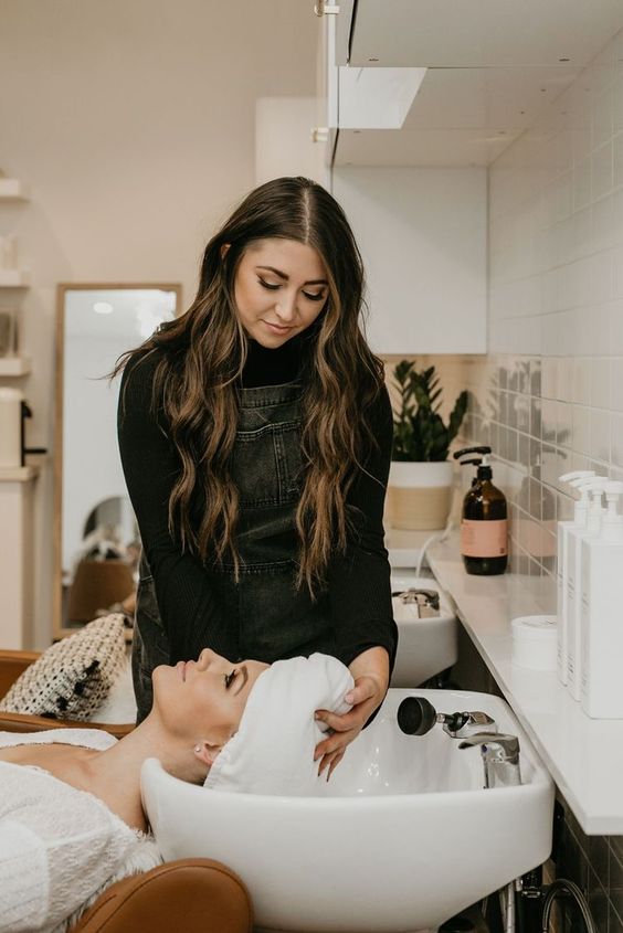 ritual para que tu cabello crezca más rápido en luna llena corte de cabello en luna llena