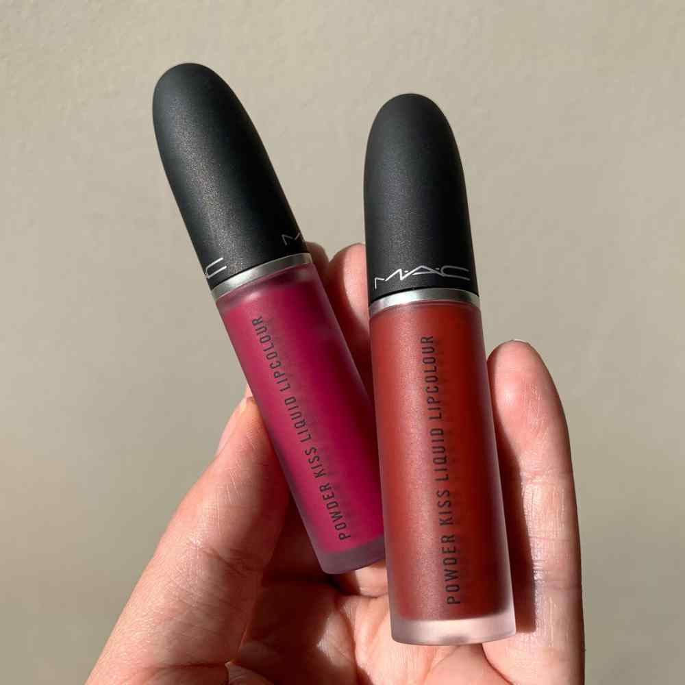 7 labiales Viva Magenta para que uses el color del año este 2023 5