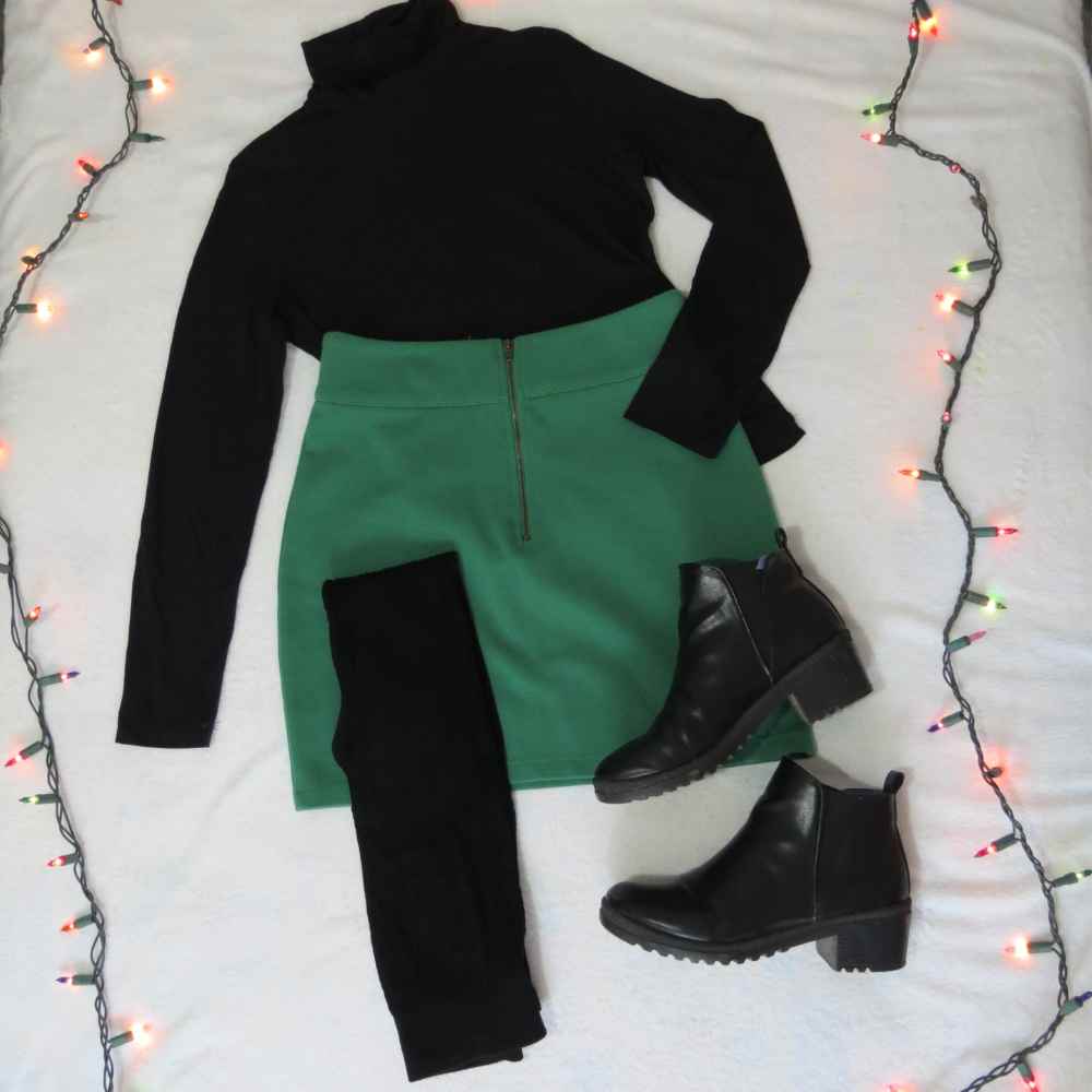 outfits navideños con minifalda y cuello alto