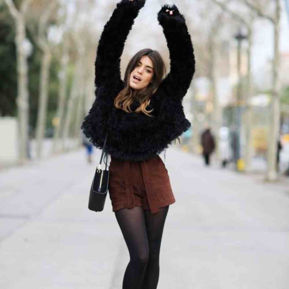 10 ideas de looks con medias para salir de fiesta en invierno 2