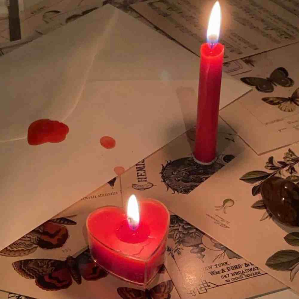 ritual con vela roja y papel para conseguir pareja