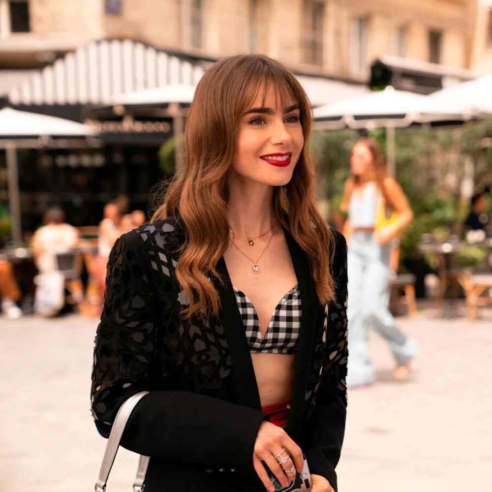 7 looks de Emily in Paris que amamos y cómo replicarlos 4