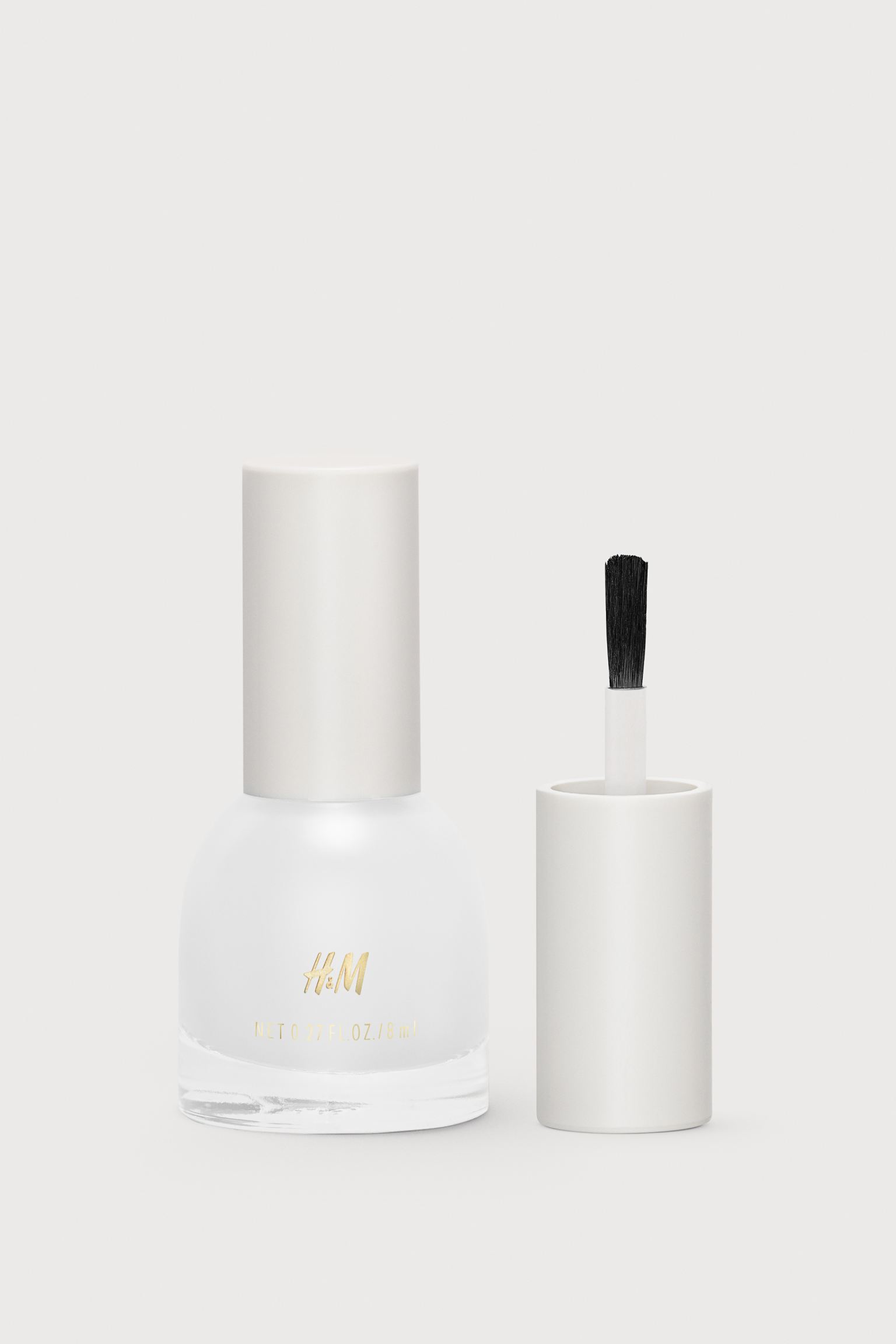 Esmalte de uñas blanco de H&M 