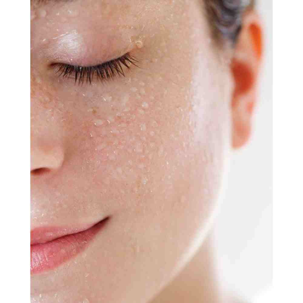 Hidratante, esencia y toner en tu rutina de skincare coreano Hidratante, esencia y toner en tu rutina de skincare coreano