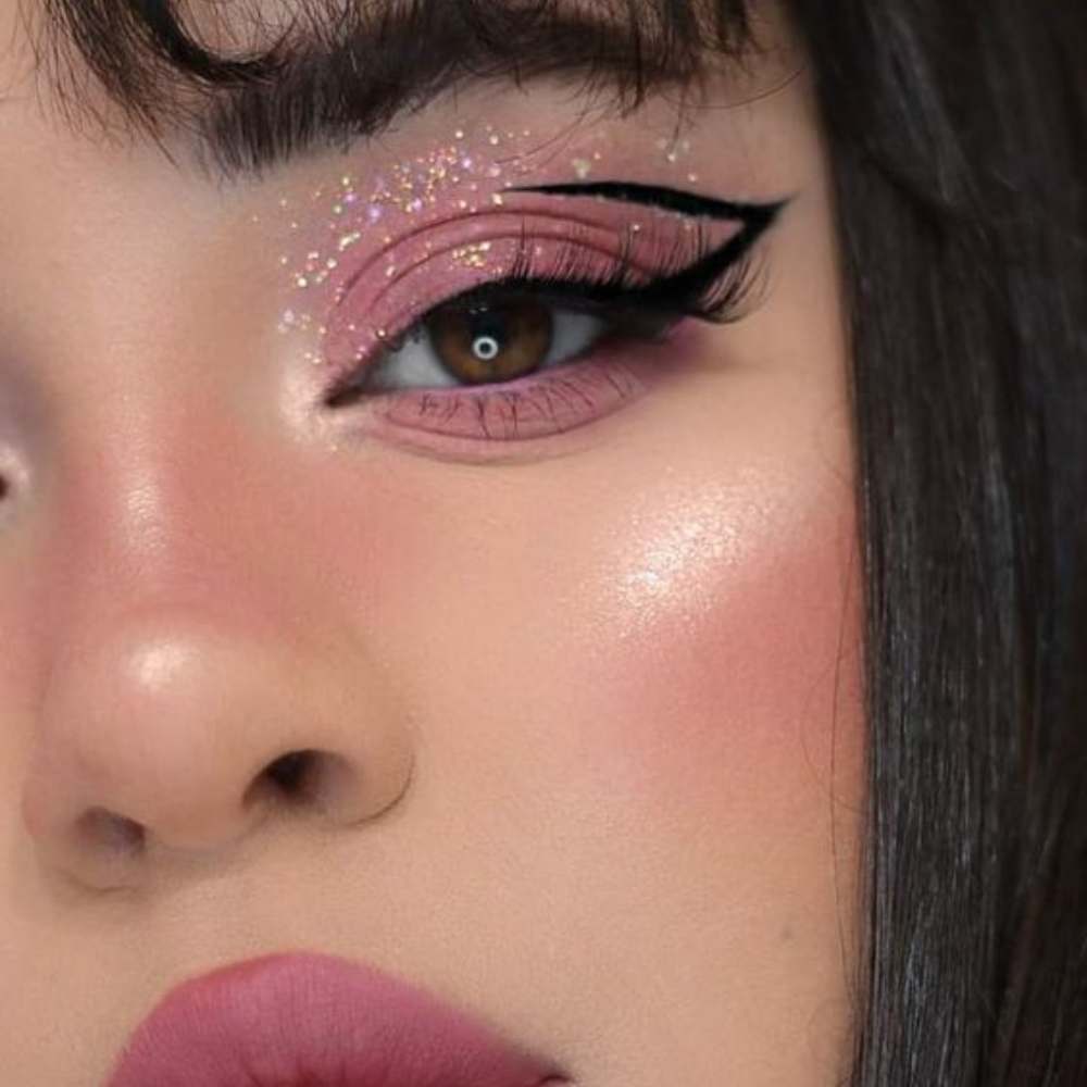 Ideas de maquillaje para el 14 de febrero que te harán lucir muy coqueta 3