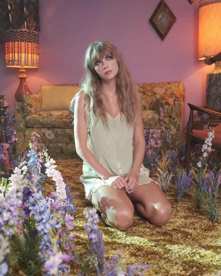 Taylor Swift nominada a los grammys 2023