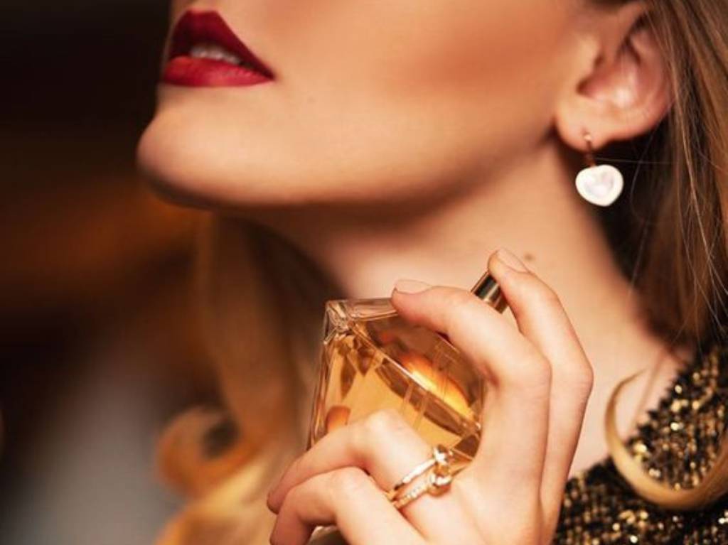 Los mejores perfumes que puedes usar si tienes una cita este 14 de febrero