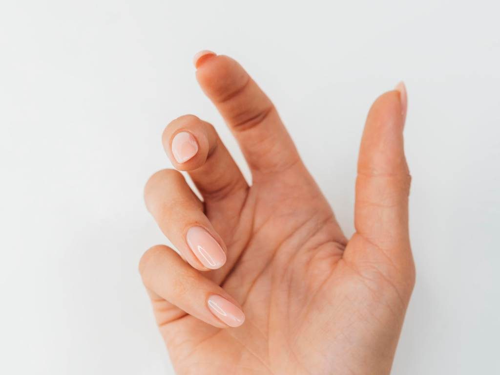 Uñas naturales, la tendencia que dice adiós al nail art