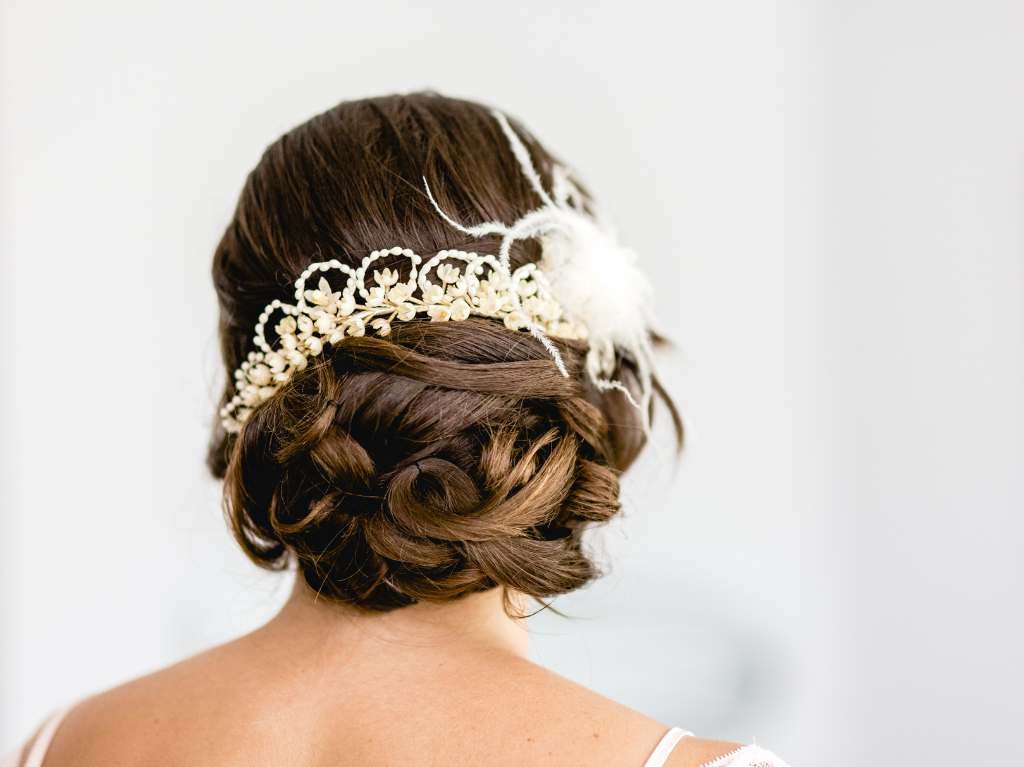 Peinados de novia recogidos en tendencia para lucir elegante