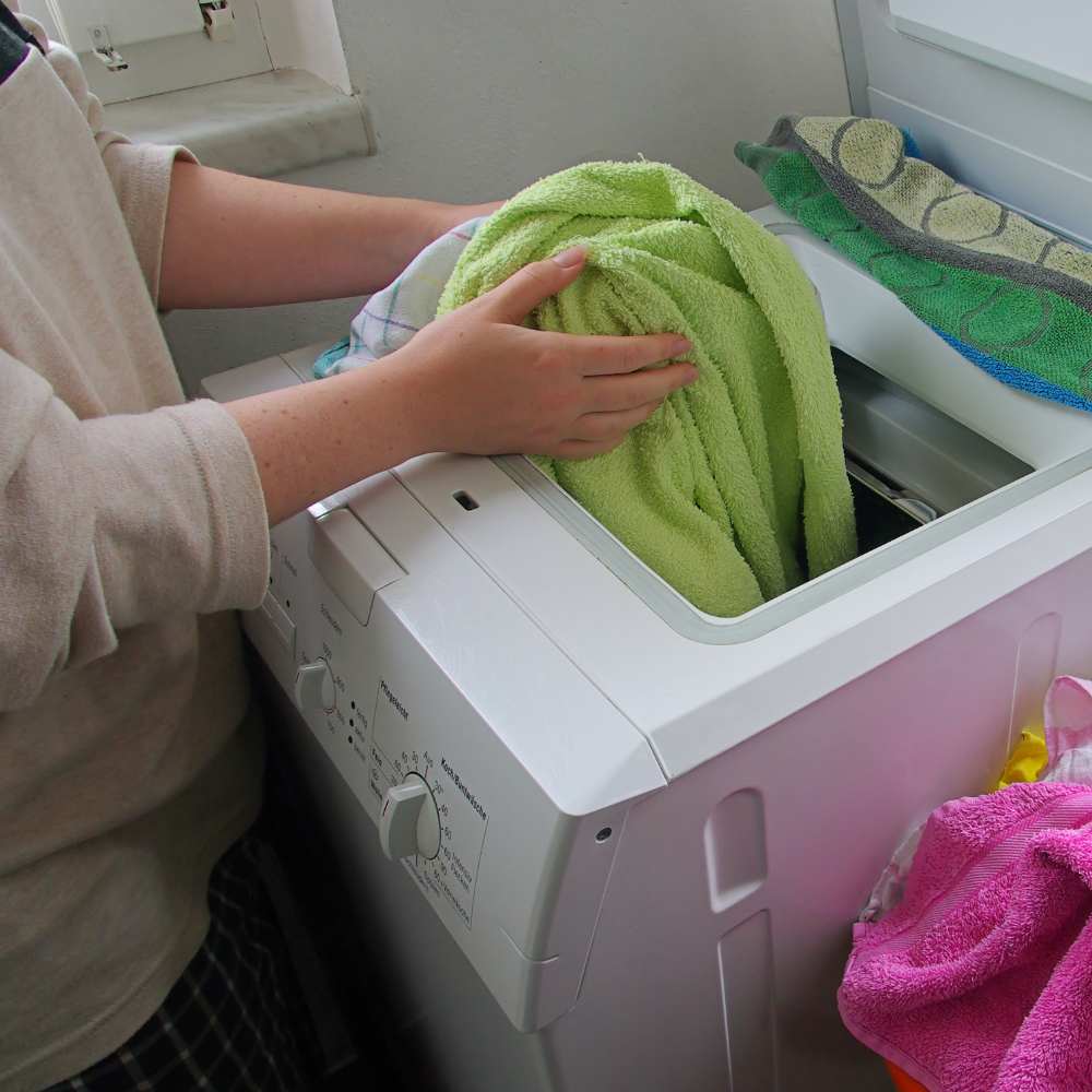 cómo desinfectar y lavar la ropa nueva