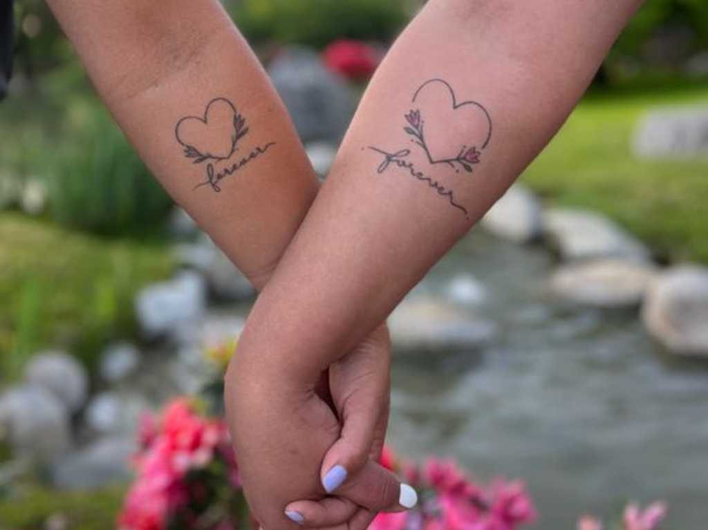 mini tattoos mejores amigas