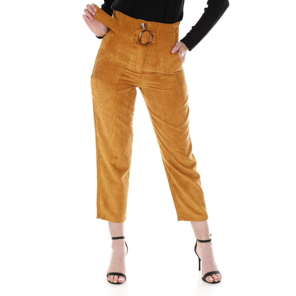 outfits con pantalones de vestir para mujer para lucir elegante