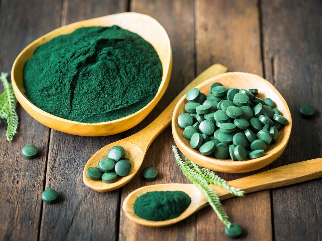 Conoce los beneficios de consumir alga espirulina