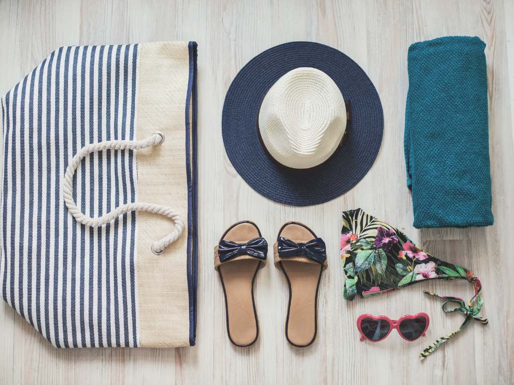 5 outfits frescos con sandalias que serán tendencia esta primavera-verano