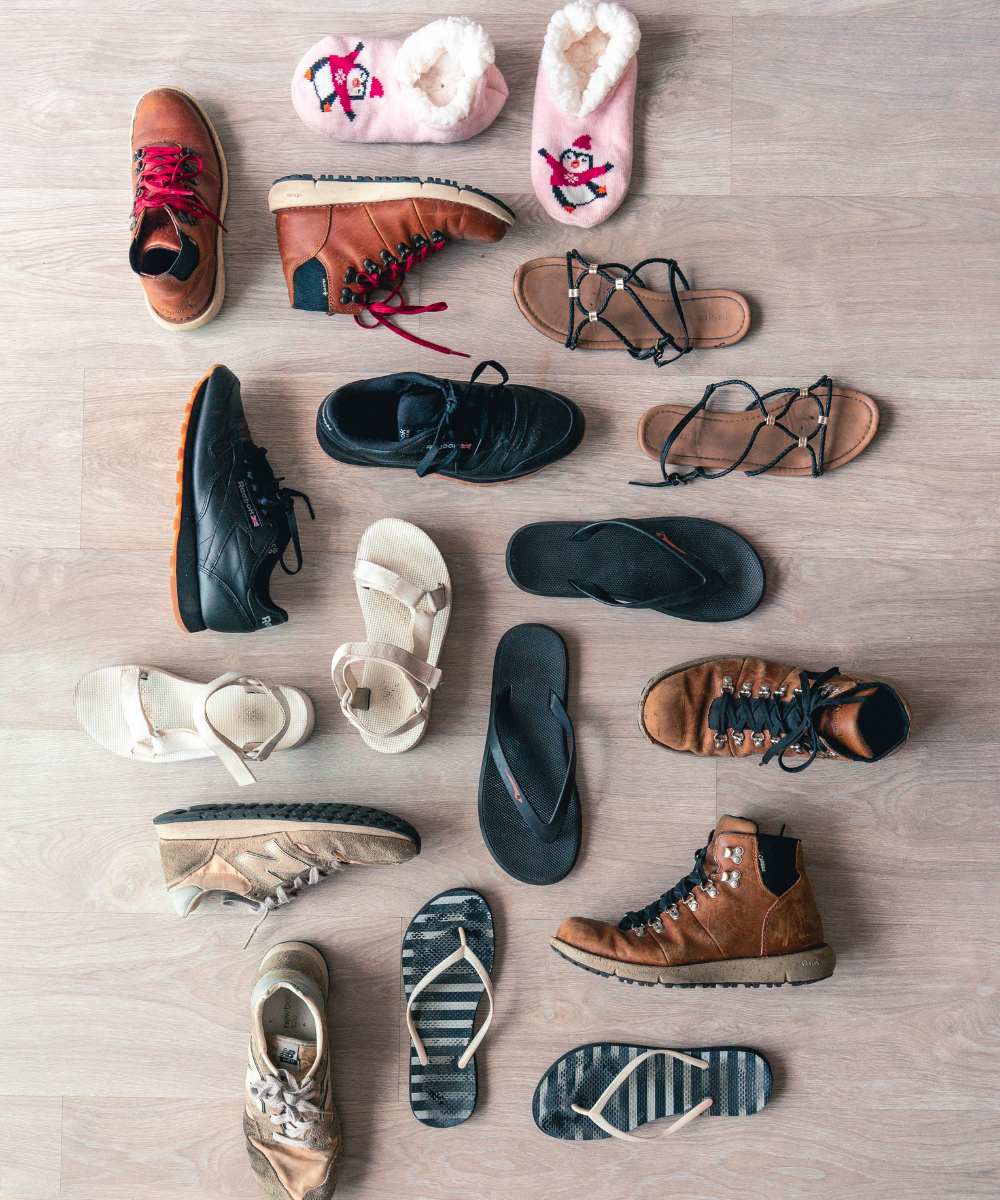 como ordenar tus zapatos en el clóset según Marie Kondo